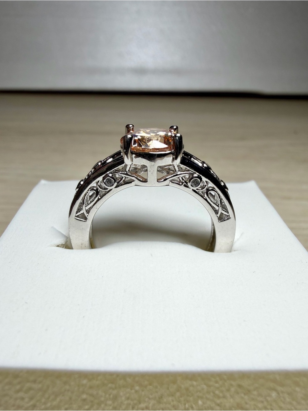 ✨ 10K Marked Statement Ring | Champagne-Toned Stone ✨